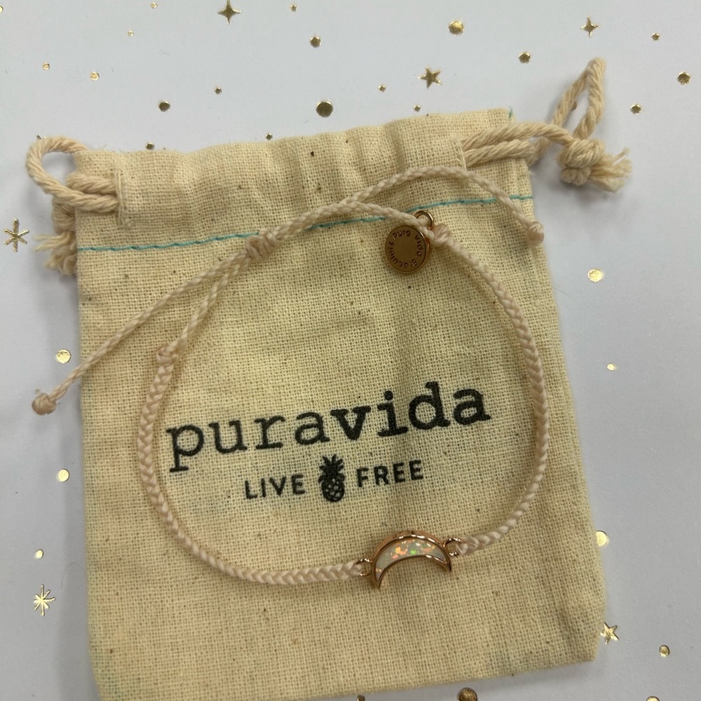 Pura Vida bracelet never worn brand new! Waterproof and durable!